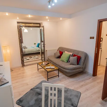 公寓 Velaris Collection I 2Br Luxury I 5Min Metro I Central District