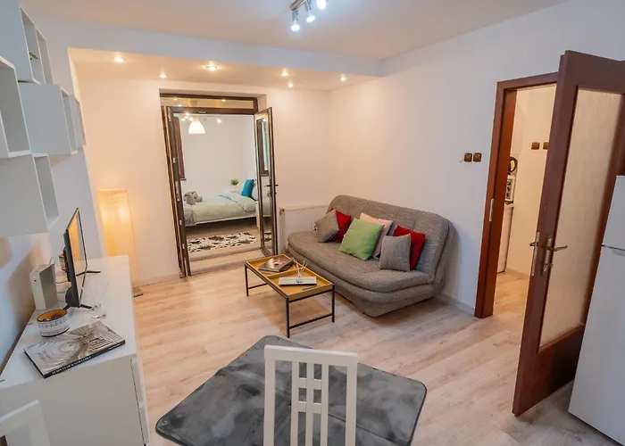 公寓 Velaris Collection I 2br Luxury I 5min Metro I District