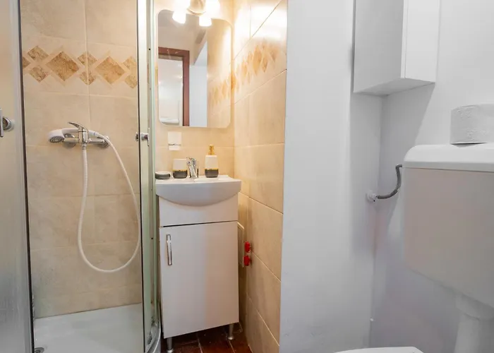 Velaris Collection I 2br Luxury I 5min Metro I District 布加勒斯特